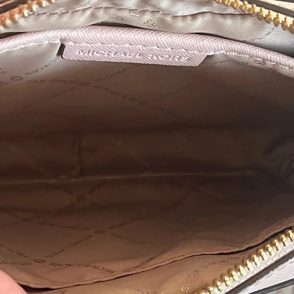 Michael Kors jet set east Saffiano leather Blush Crossbody Bag and Wallet Set